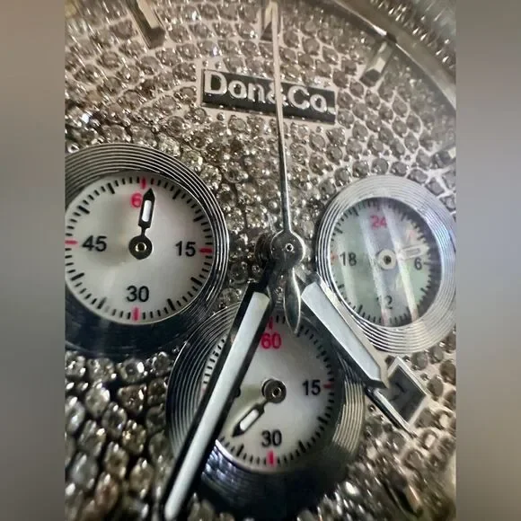 Don&Co Bold & Brilliant - Men’s Oversized Diamond Watch with Leather Strap